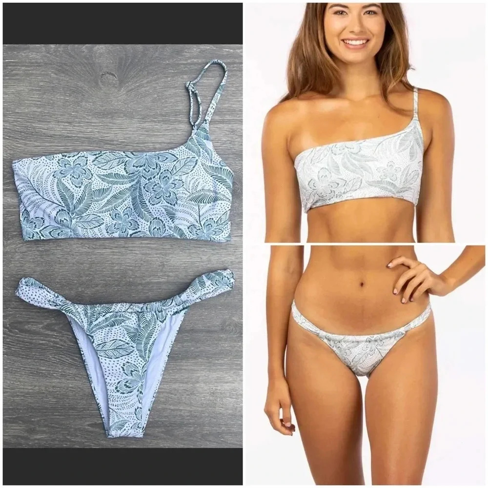 Rip Curl Rio Floral One Should Crop & Skimpy Coverage Bottoms, teal